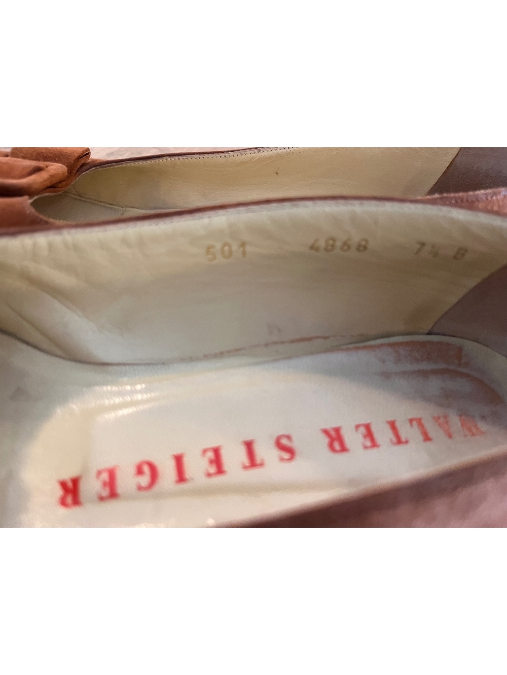 Vintage Walter Steiger Tan Suede Pointed Toe Buckle Pumps Size 7.5 Made in Italy - Picture 12 of 13
